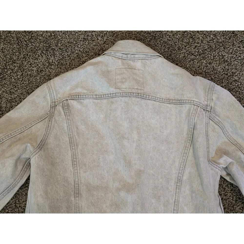 Levi’s Premium Vintage Fit Denim Trucker Jacket Men’s Size S Acid Ice Wash Light